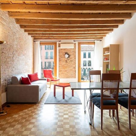 Enjoy Home - Appartamento Orologio, Piazza Dei Signori Падуа Екстериор снимка