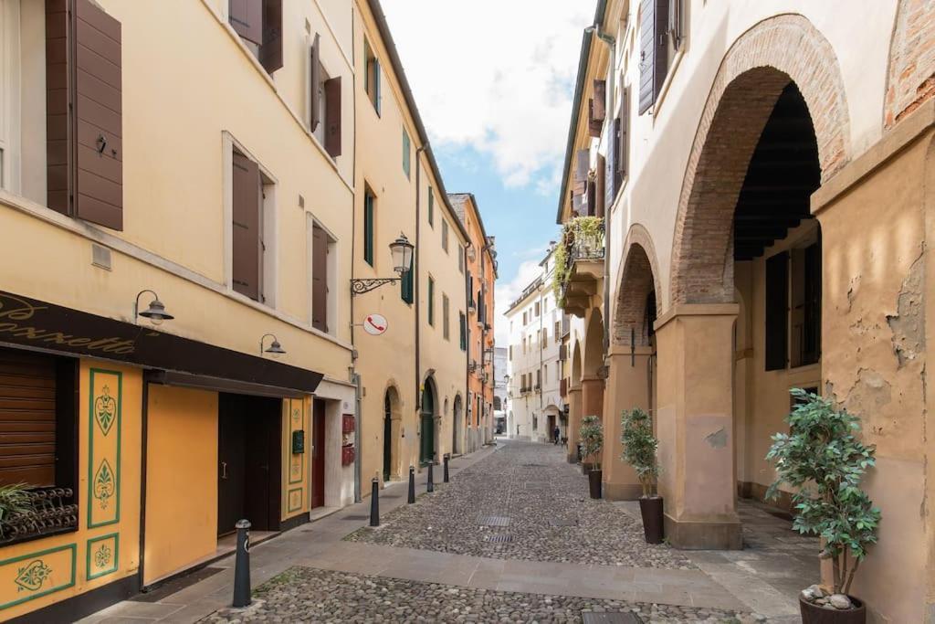 Enjoy Home - Appartamento Orologio, Piazza Dei Signori Падуа Екстериор снимка